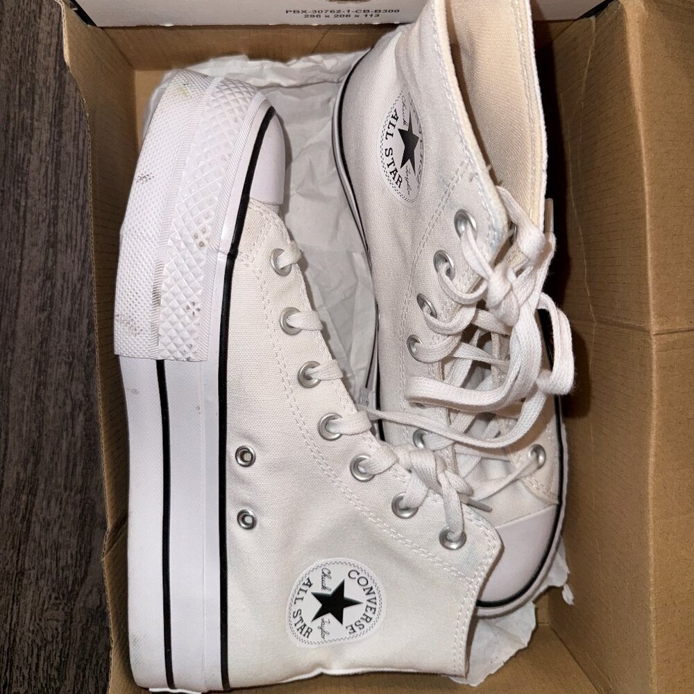 Converse Chuck Taylor All Star Lift Hi Canvas